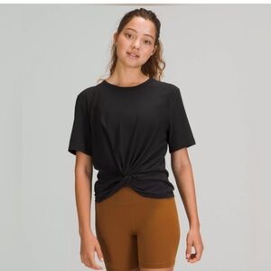 Lululemon Crescent Tee Black